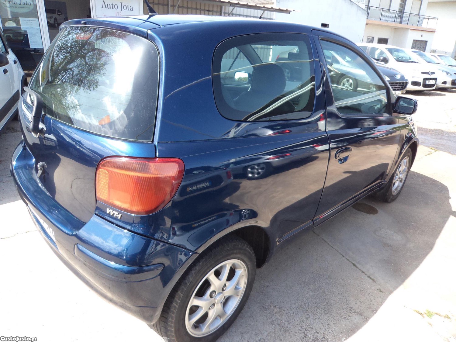 Toyota Yaris 1.0 c.c — fotografia 7