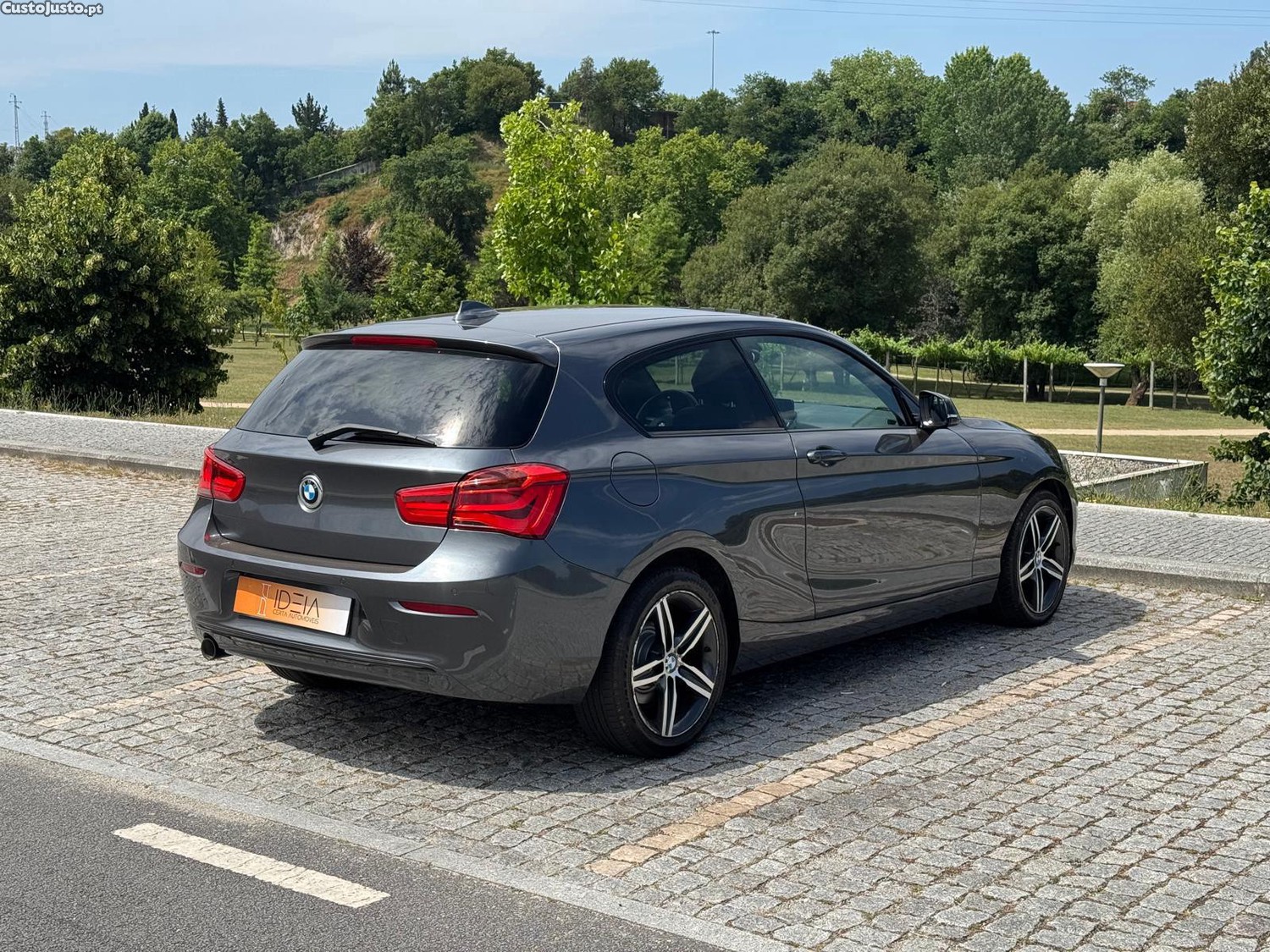 BMW 114 d Line Sport — fotografia 7