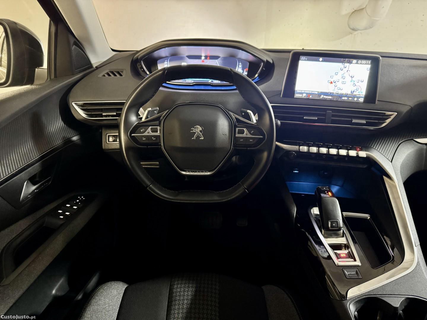 Peugeot 3008 1.2PureTech 130 Stop & Start GPF EAT8 Active Pack — fotografia 6