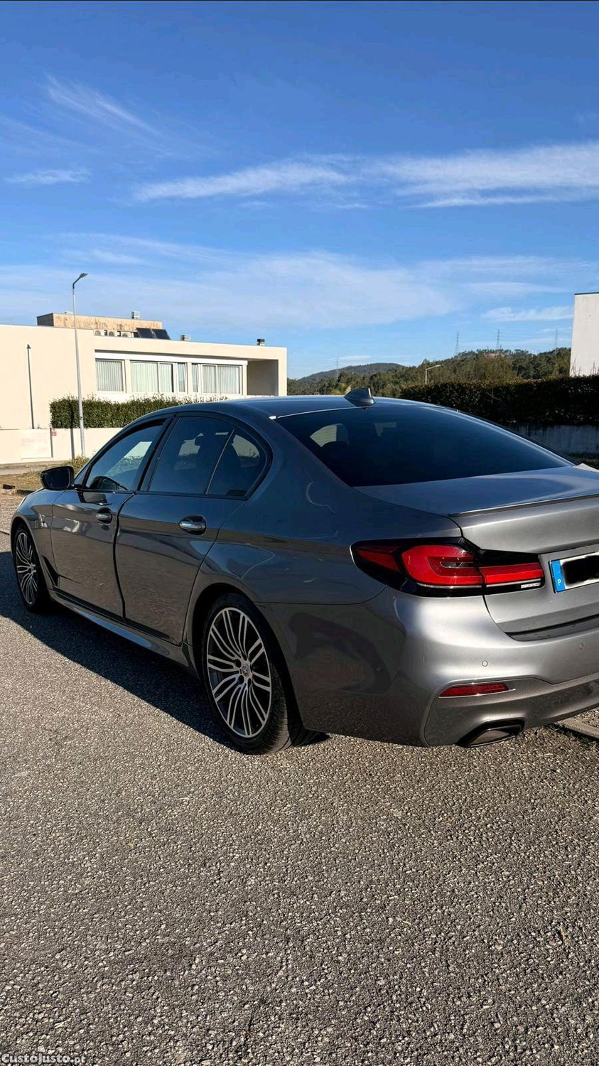 BMW 520 D G30 pack M automático — fotografia 11