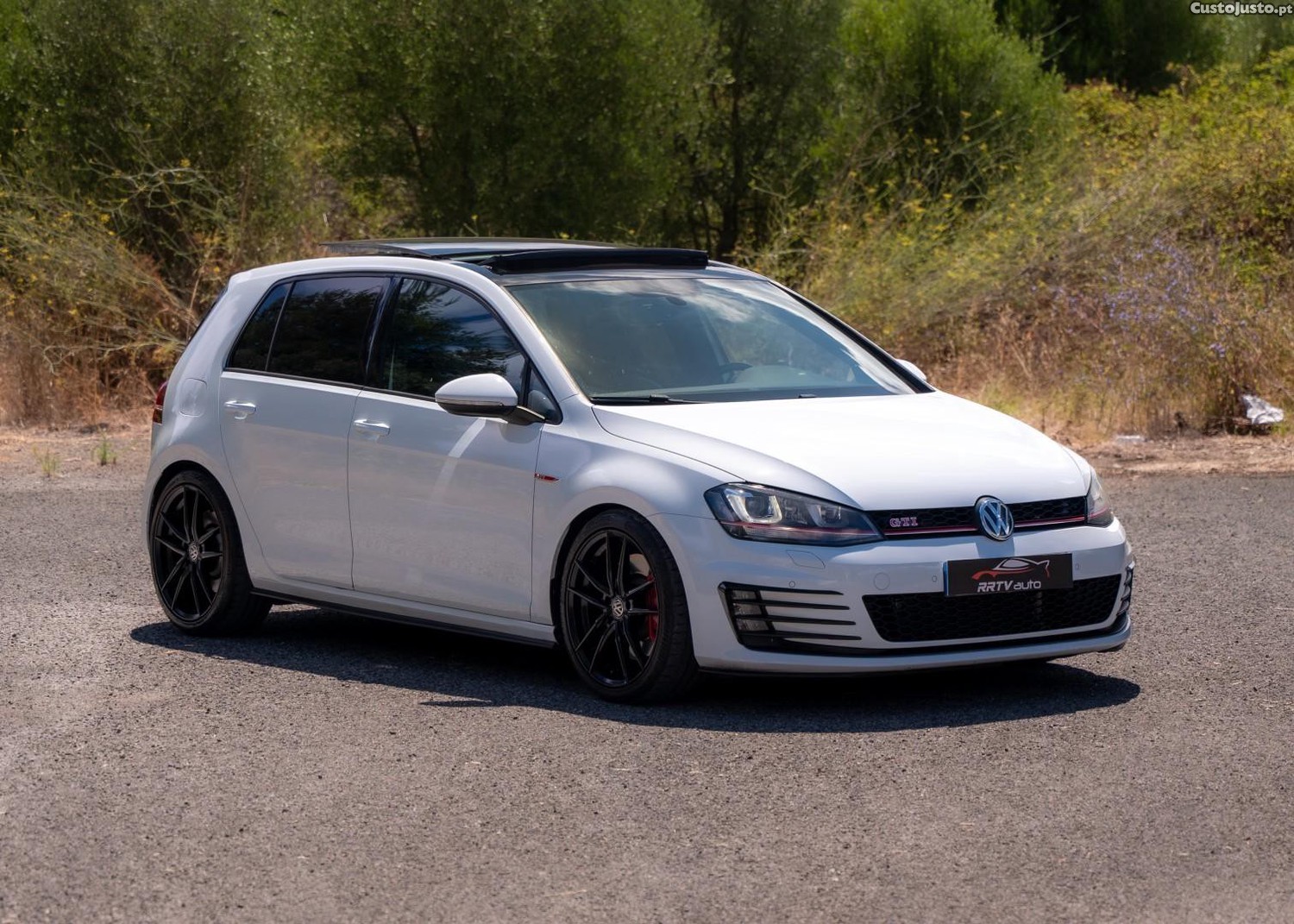 Volkswagen Golf 2.0 TSi GTi DSG Performance — fotografia 18