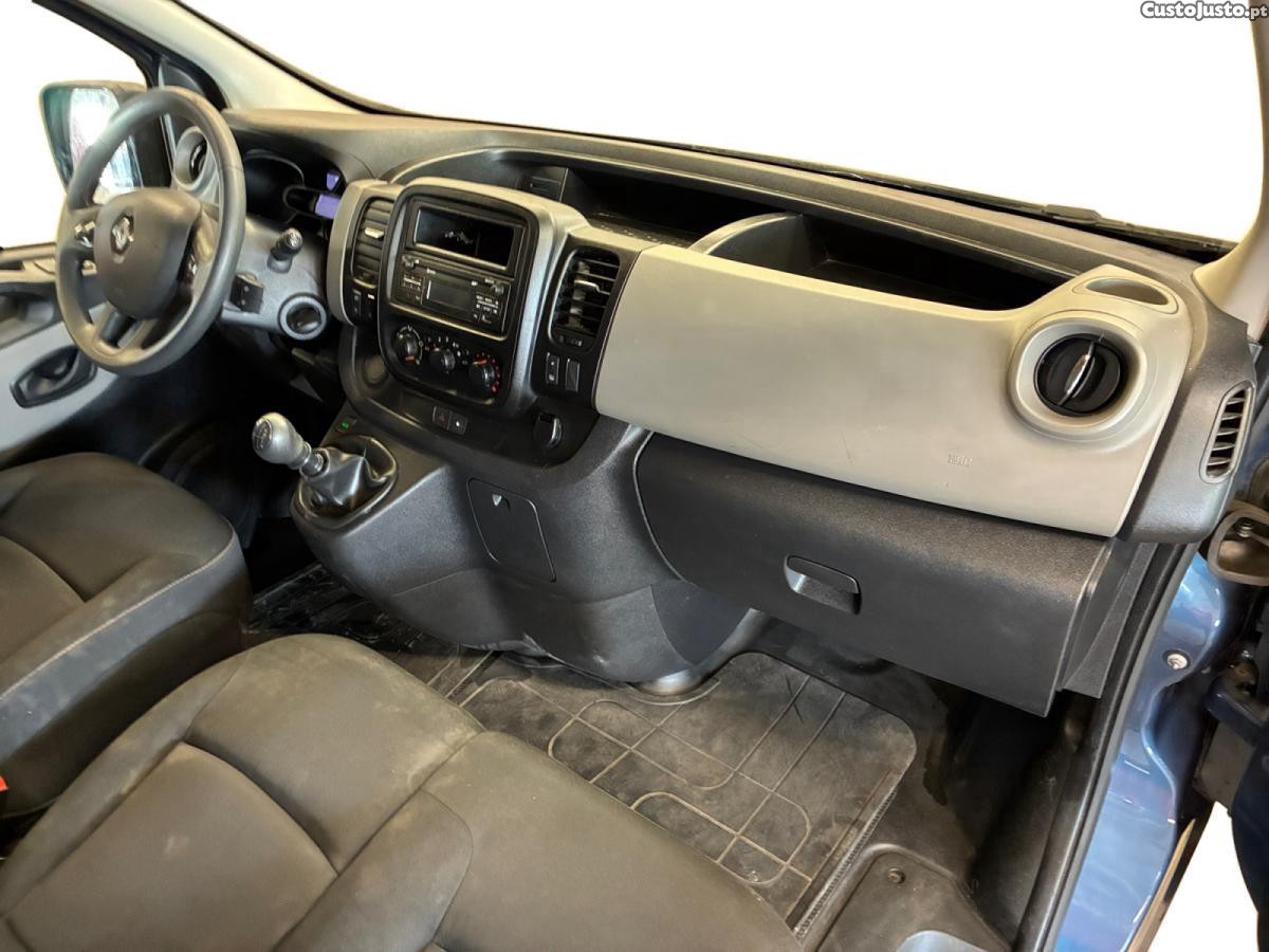 Renault Trafic Combi 1.6 dCi L1 Energy Zen — fotografia 6