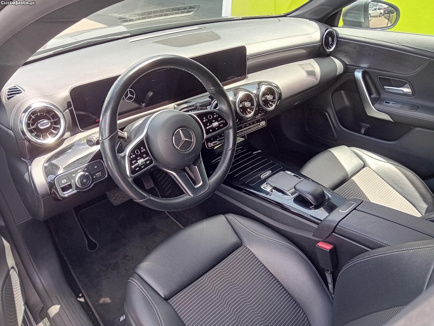 Mercedes-Benz CLA 180 d — fotografia 4