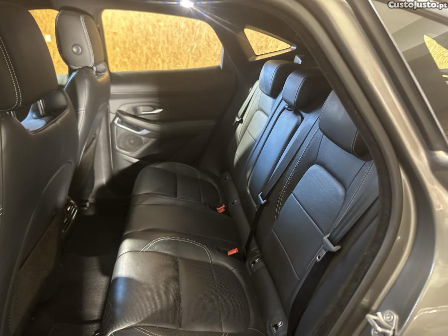 Jaguar E-Pace 2.0 i4D SE — fotografia 7
