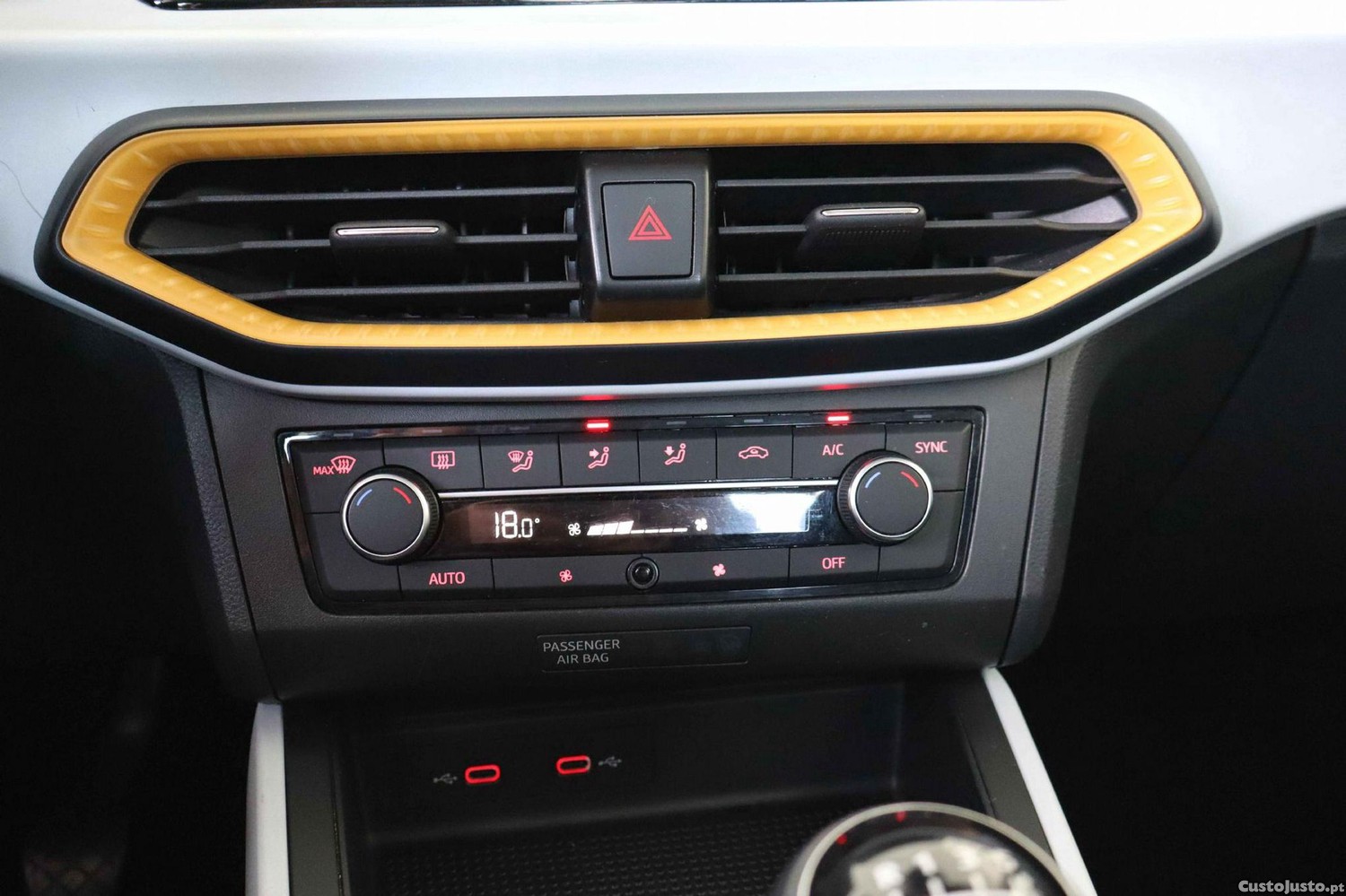 SEAT Arona 1.0 TSI Style — fotografia 8