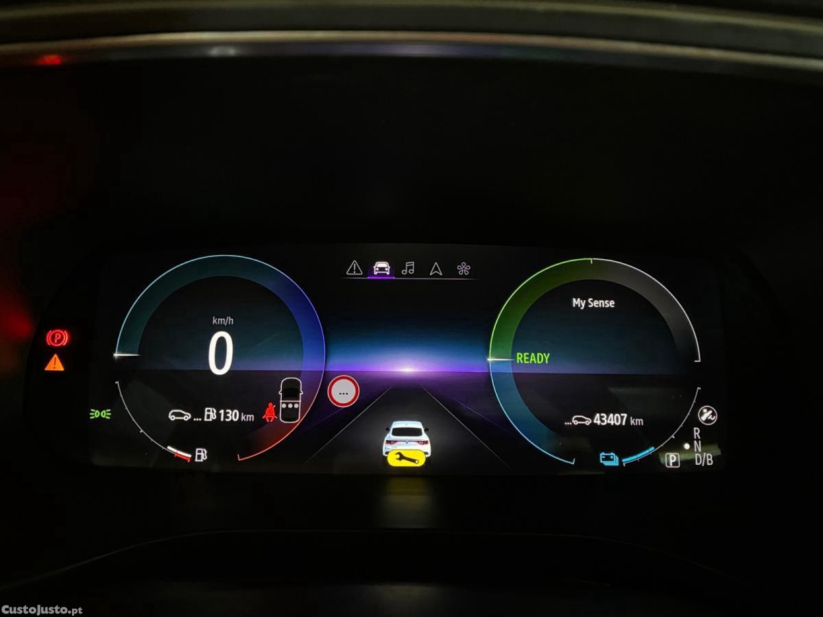 Renault Arkana E-Tech Engineered — fotografia 4