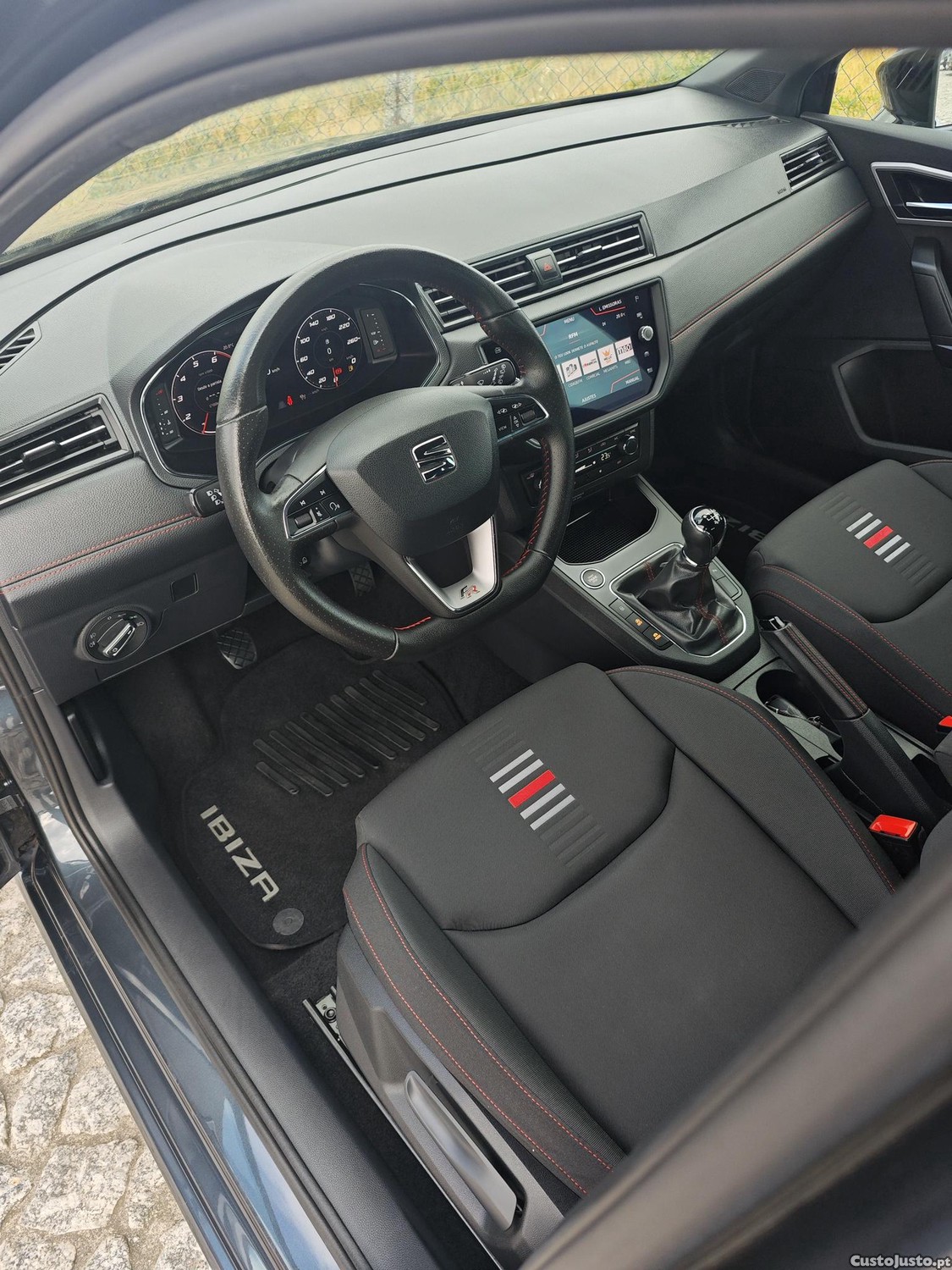 SEAT Ibiza TSI FR EVO — fotografia 12