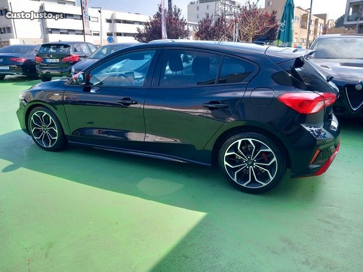 Ford Focus 1.5 TDCi EcoBlue ST-Line Aut. - 18 foto 5