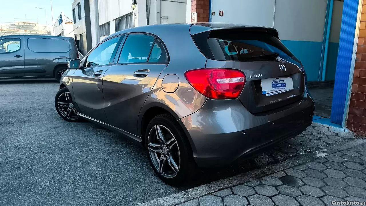 Mercedes-Benz A 180 Cdi blueefficiency — fotografia 12