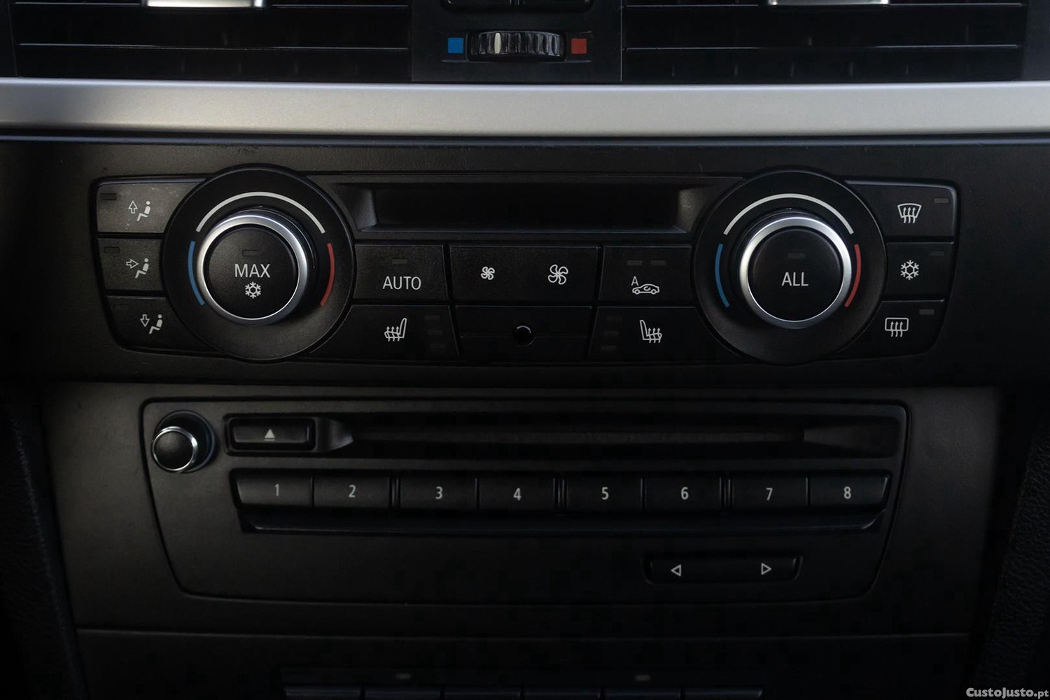 BMW 320 d Touring EfficientDynamics — fotografia 14