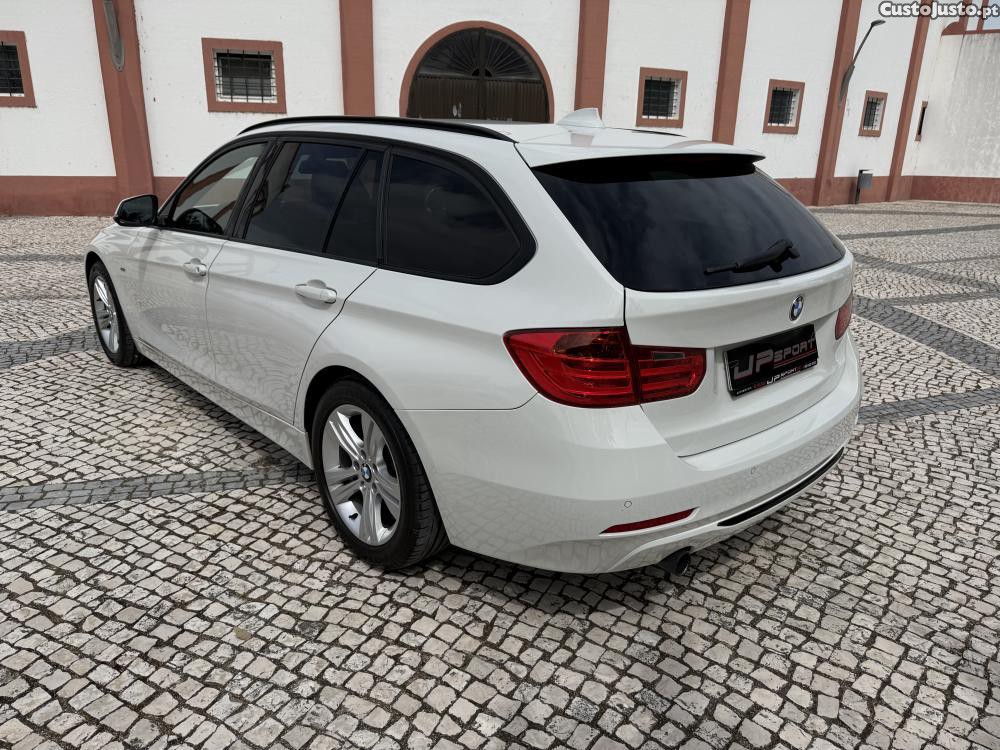 BMW 318 d Auto Line Sport — fotografia 14