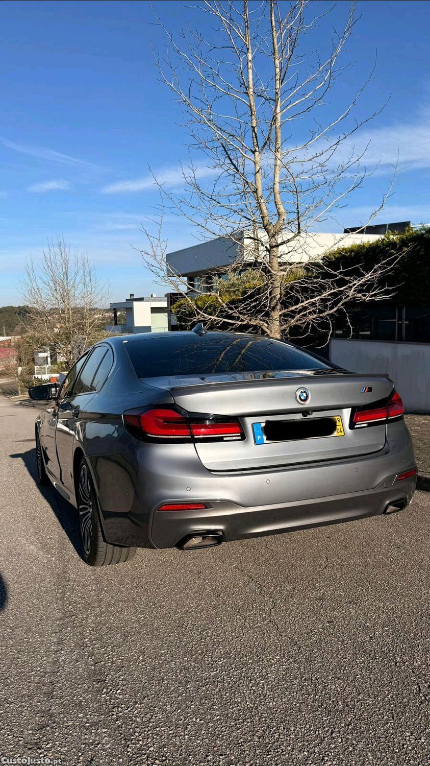 BMW 520 D G30 pack M automático — fotografia 10