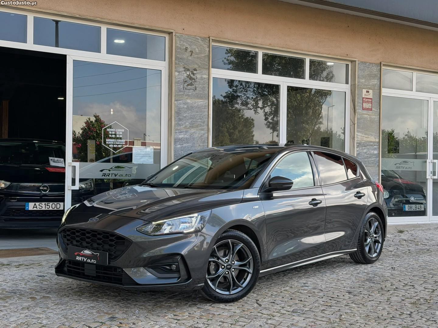 Ford Focus 1.0 EcoBoost ST-Line — fotografia 14