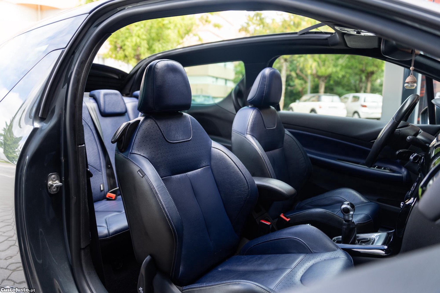 Citroën DS3 Cabrio 1.2 VTi Chic — fotografia 8