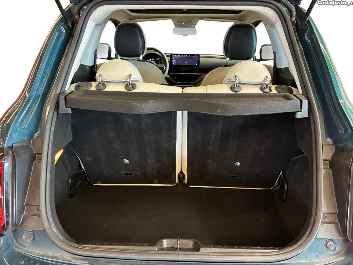 Fiat 500 e La Prima — fotografia 3