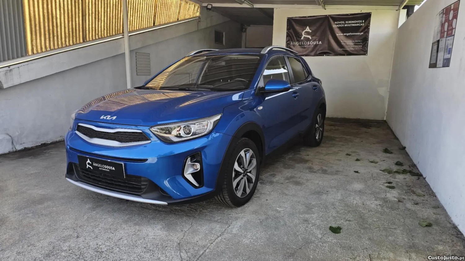 Kia Stonic 1.2 Dynamic — fotografia 17