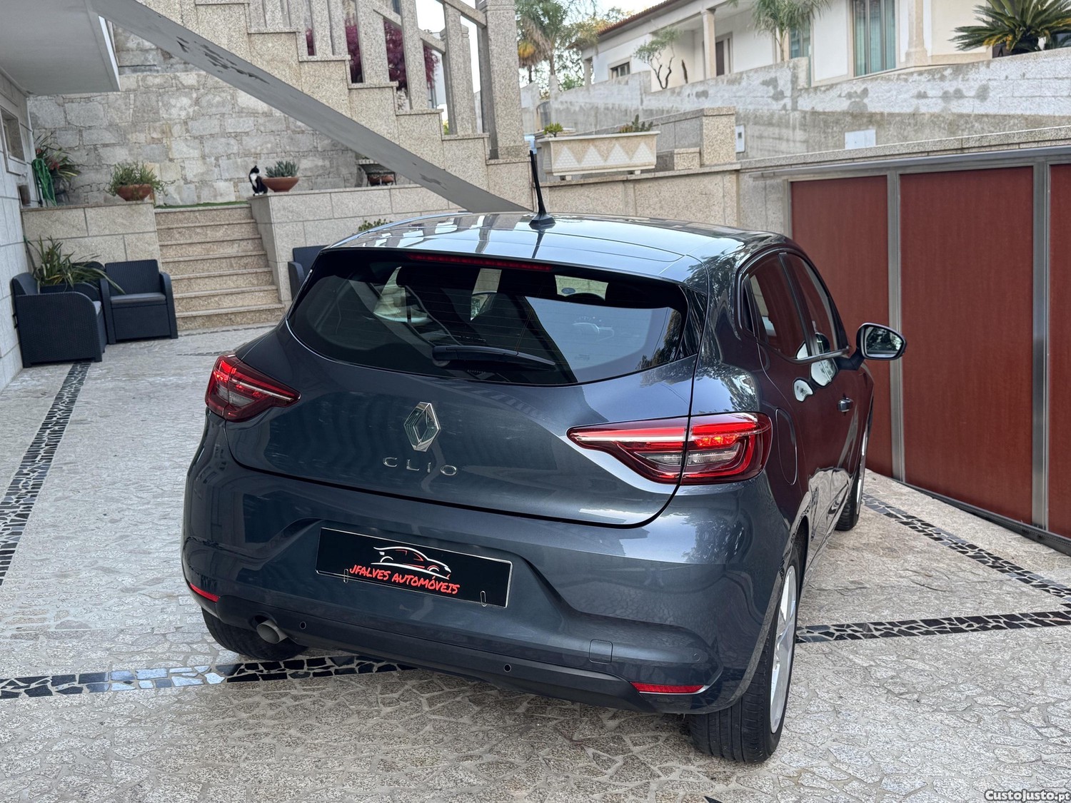 Renault Clio 1.0 INTENS 90cv 2022 — fotografia 5