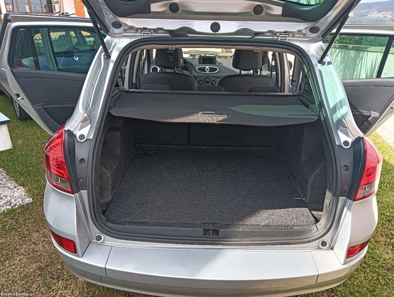Renault Clio 1.5 dci — fotografia 3