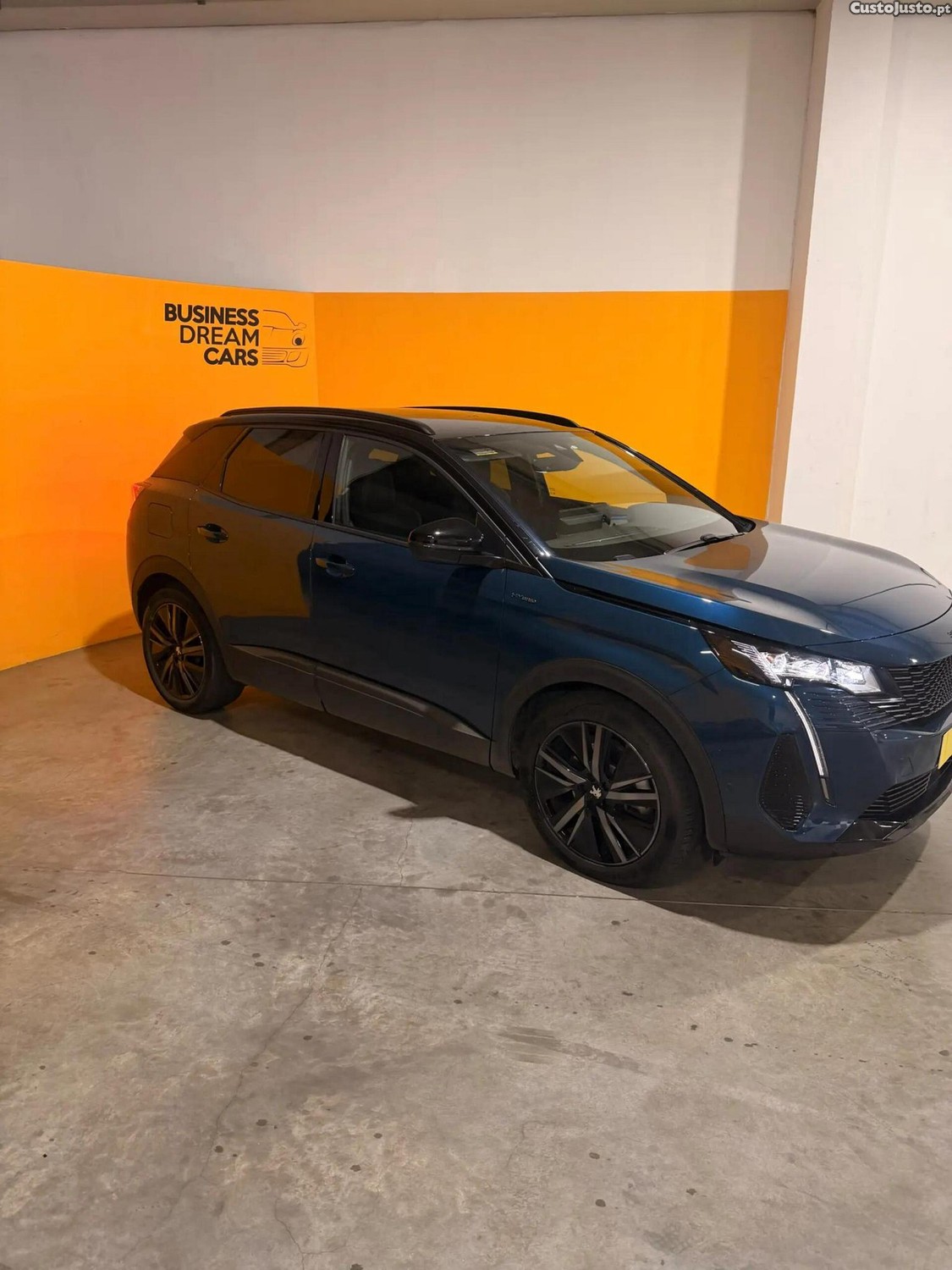 Peugeot 3008 1.6 Hybrid Allure Pack e-EAT8 — fotografia 16