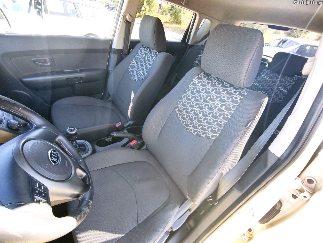 Kia Soul 1.6 CRDI ACTIVE — fotografia 4