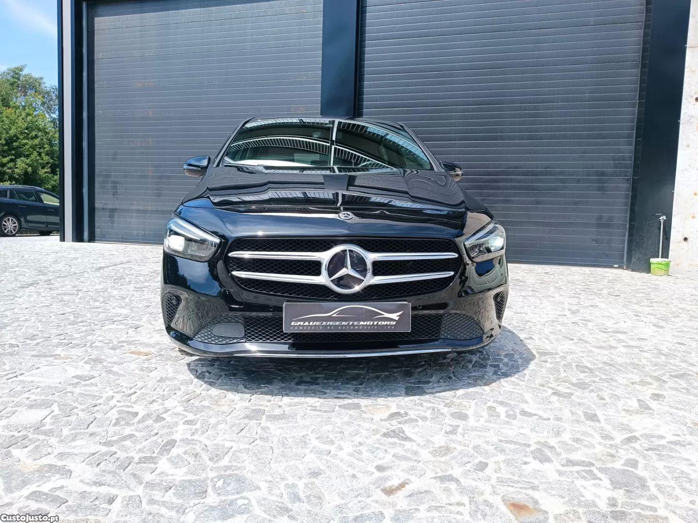 Mercedes-Benz B 180 D style plus aut. — fotografia 18