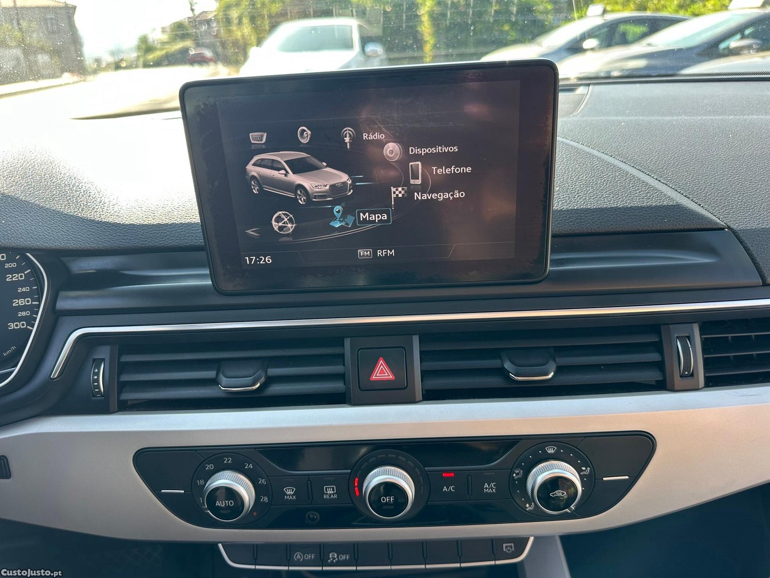 Audi A4 Avant 2.0 TDI Design S tronic — fotografia 12