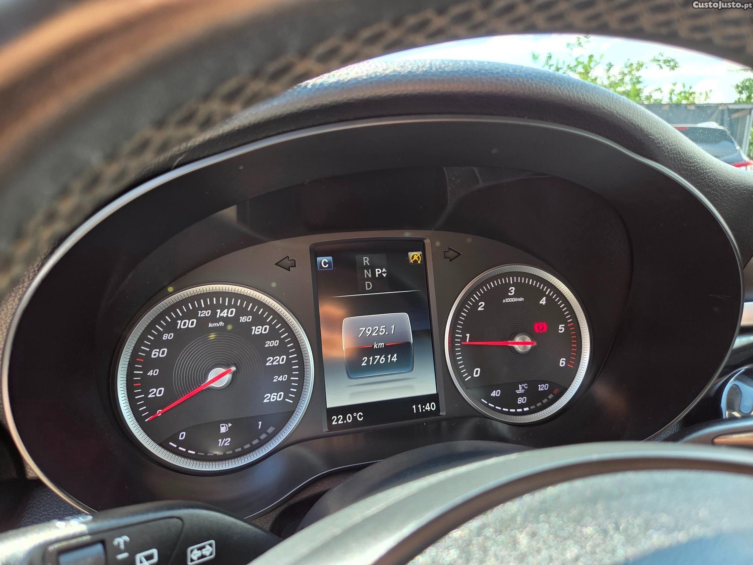 Mercedes-Benz C 200 BlueTEC Exclusive Aut. — fotografia 3