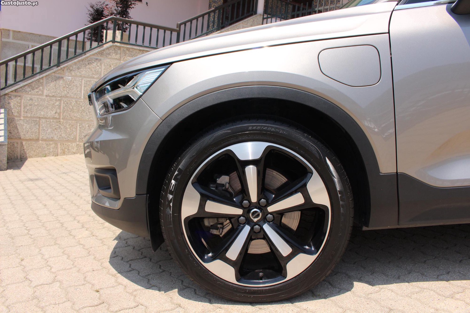 Volvo XC 40 1.5 T5 PHEV Inscription Expression — fotografia 10