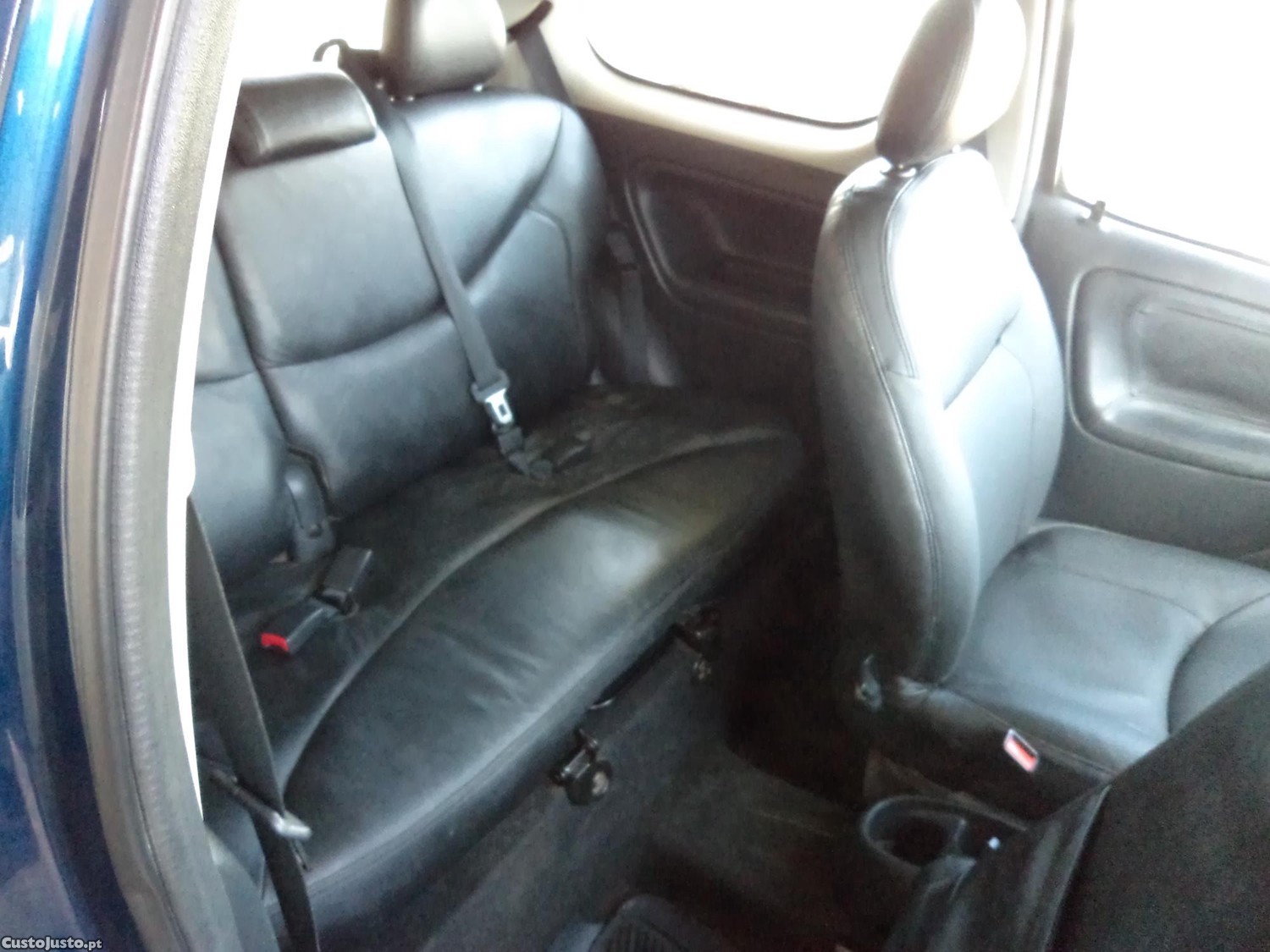 Toyota Yaris 1.0 c.c — fotografia 3