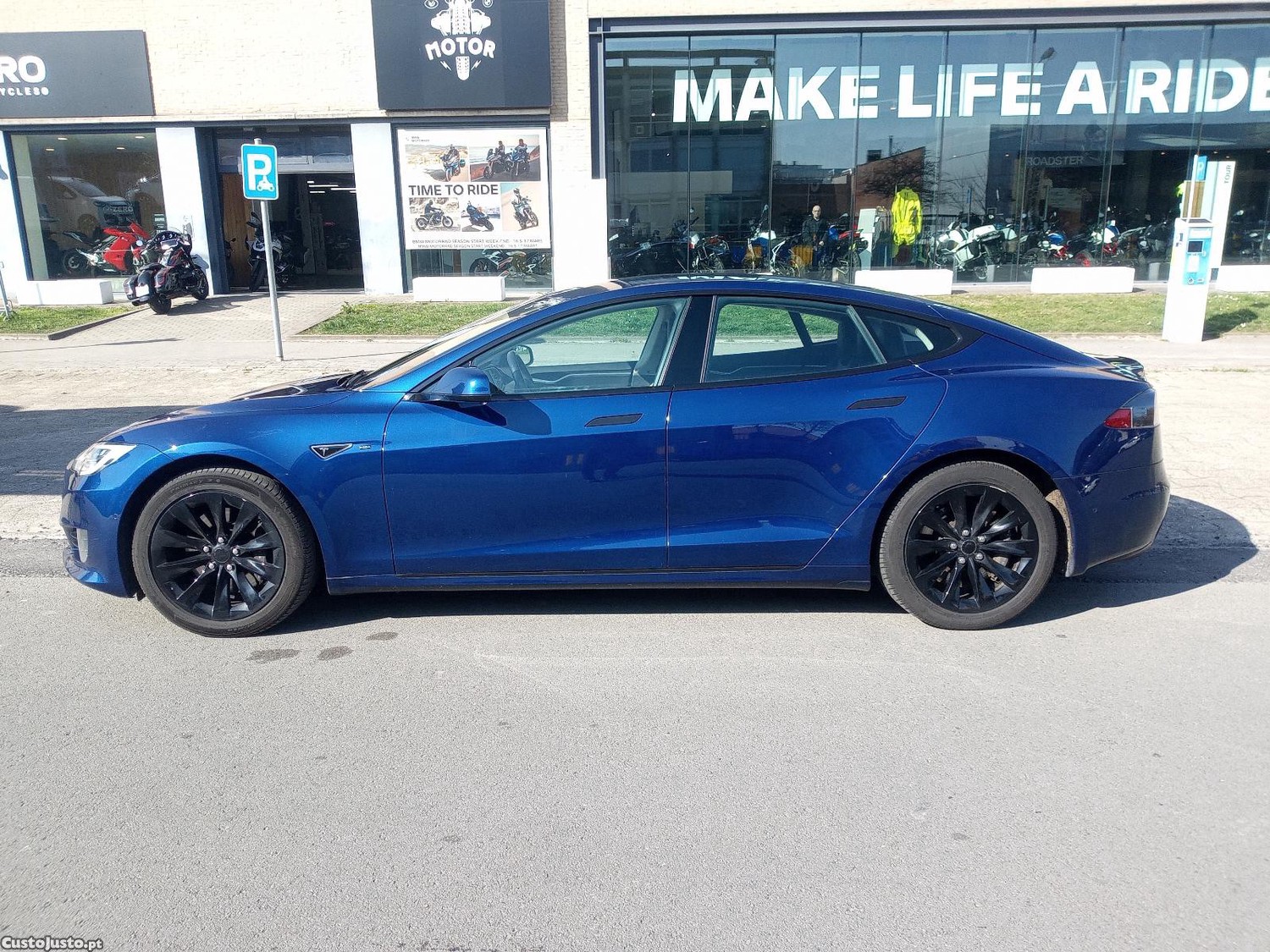 Tesla Model S 90D - 16 — photo 2