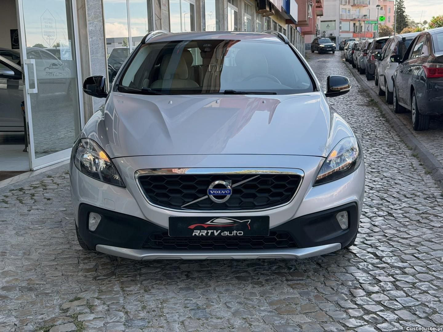 Volvo V40 1.6 D2 Momentum — fotografia 15
