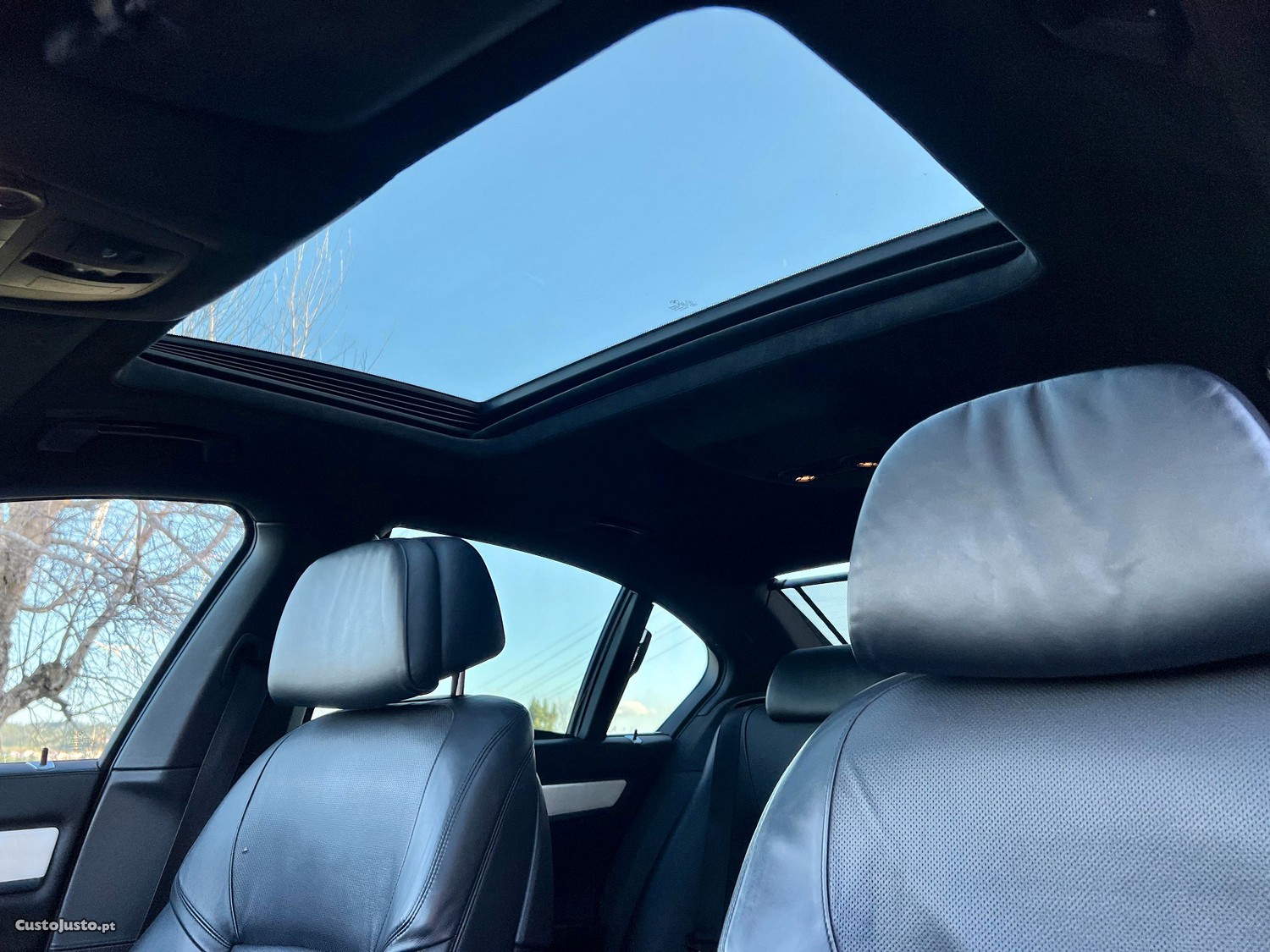 BMW 750 d XDrive M Sport — fotografia 4