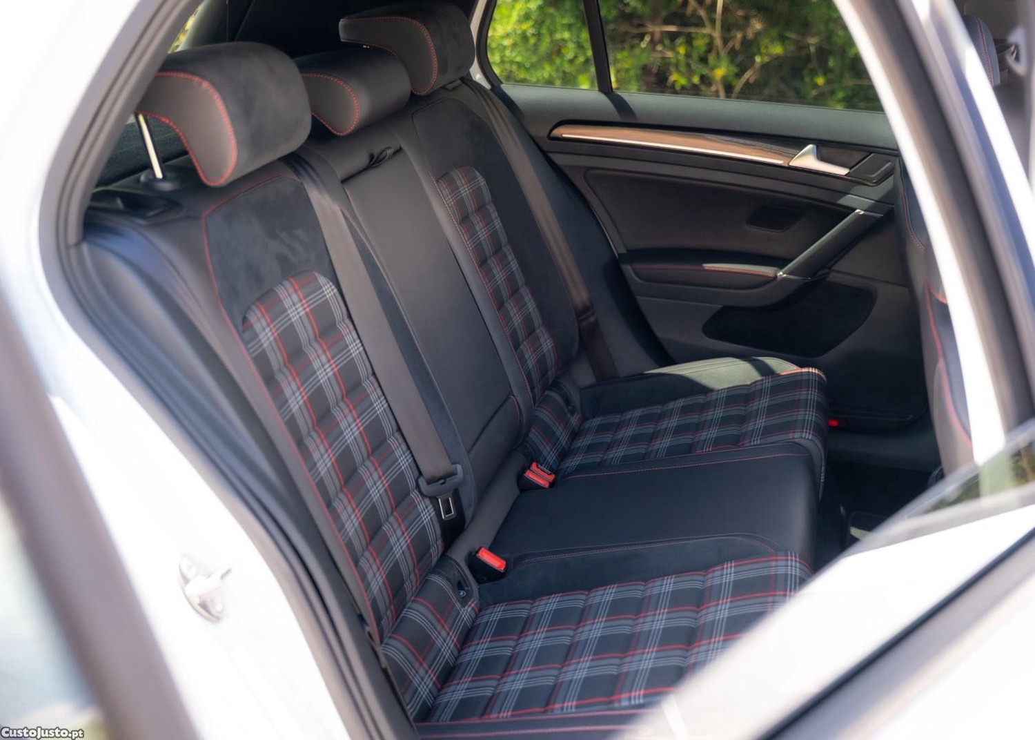 Volkswagen Golf 2.0 TSi GTi DSG Performance — fotografia 8