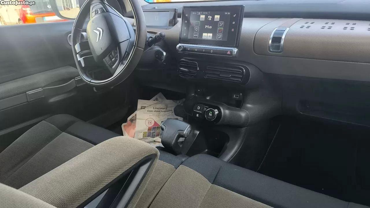Citroën C4 1.6 bluehdi shine etg6 — fotografia 17