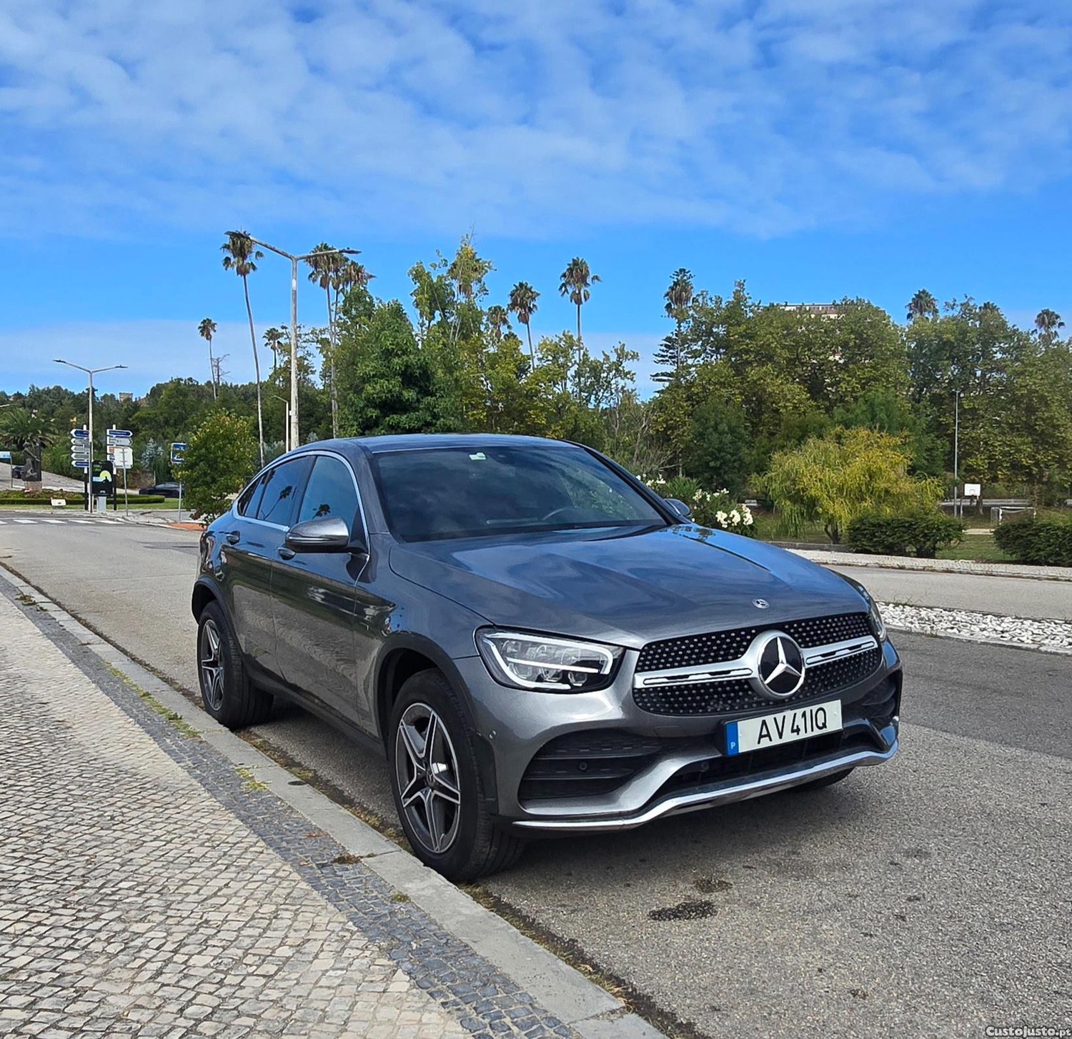 Mercedes-Benz GLC 300 e Coupé Hibrido-Plugin 4Matic — fotografia 6