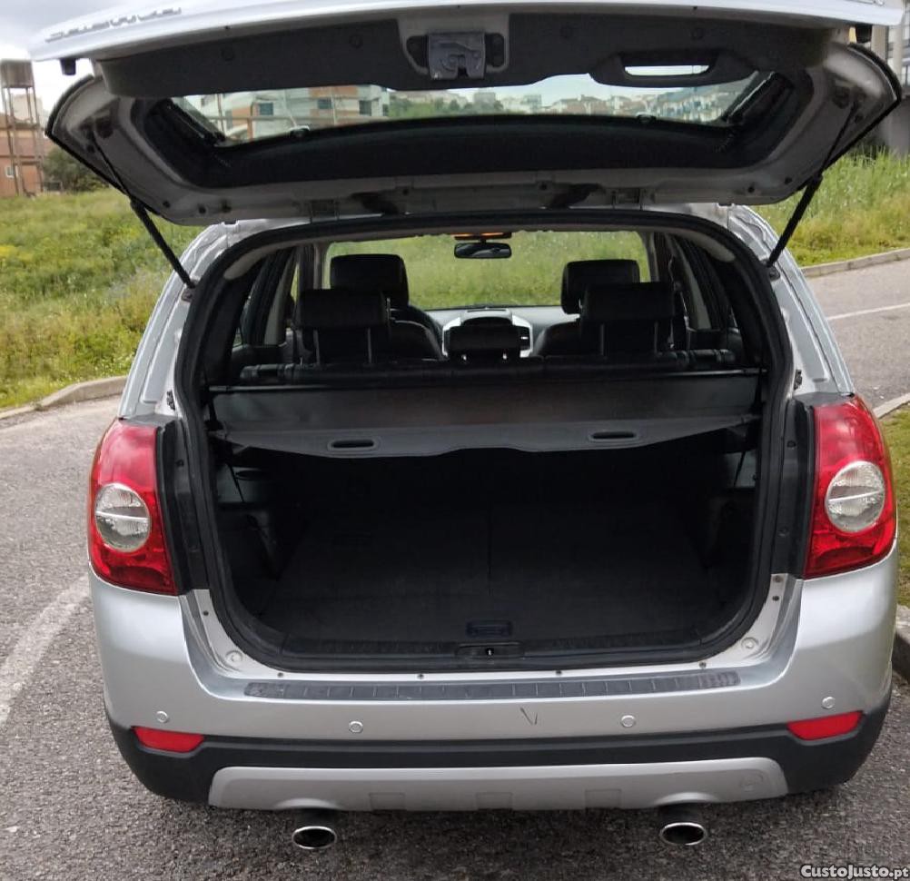 Chevrolet Captiva 2.0 VCDi Seven 7Lug — fotografia 7