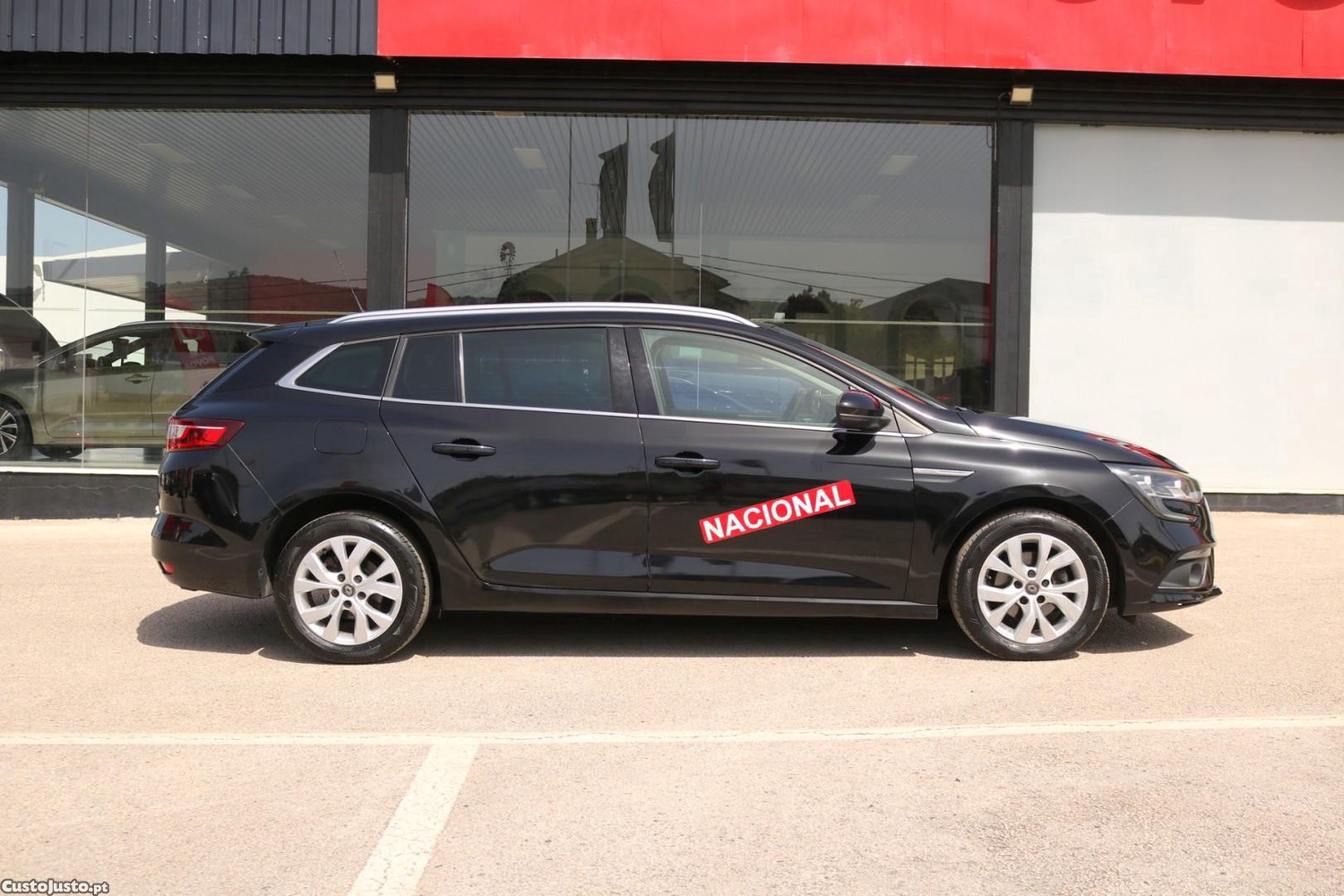 Renault Mégane Sport Tourer 1.5 Blue DCI Limited 115cv — fotografia 52