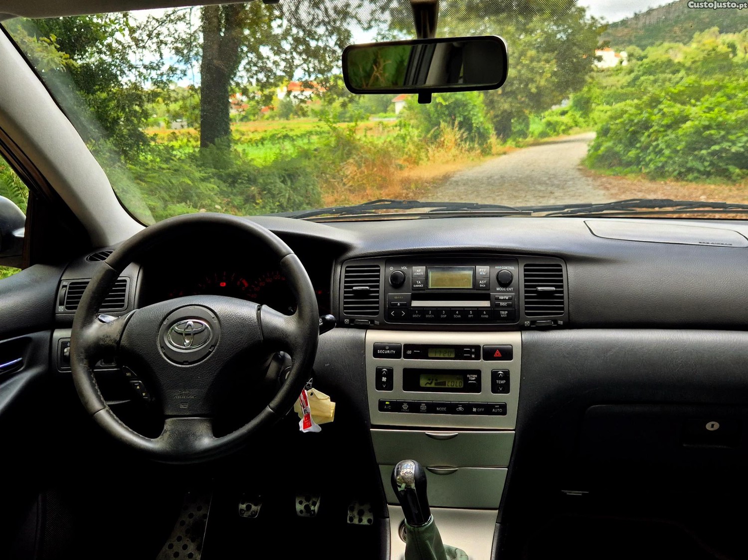 Toyota Corolla 1.8 T Sport 192cv — fotografia 4