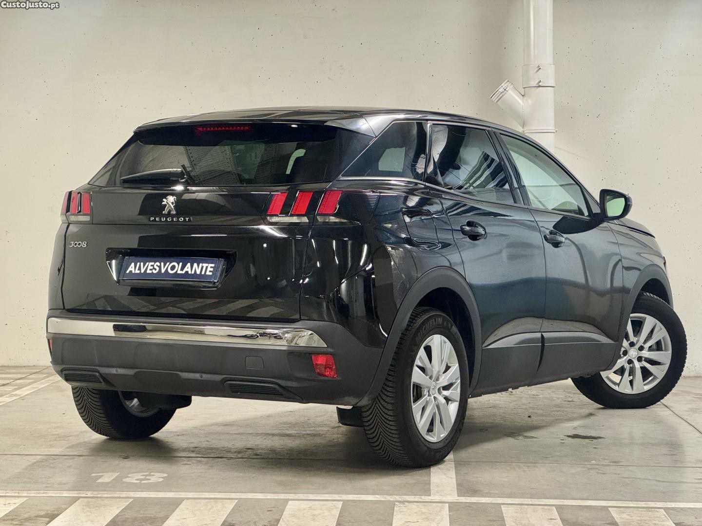 Peugeot 3008 1.2PureTech 130 Stop & Start GPF EAT8 Active Pack — fotografia 16
