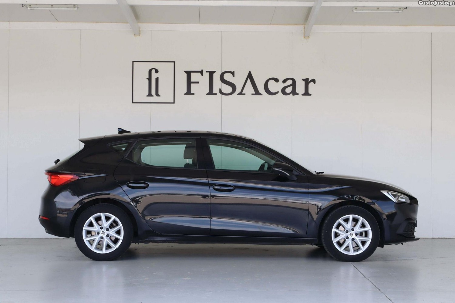 SEAT Leon 1.0 TSI Style — fotografia 26