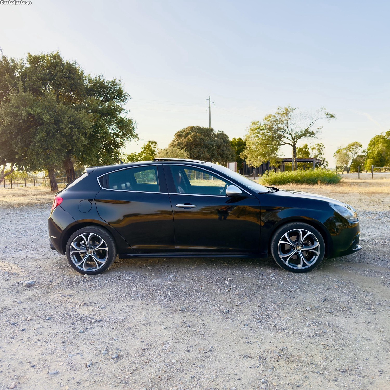 Alfa Romeo Giulietta 2.0JTDM 170cv — fotografia 4