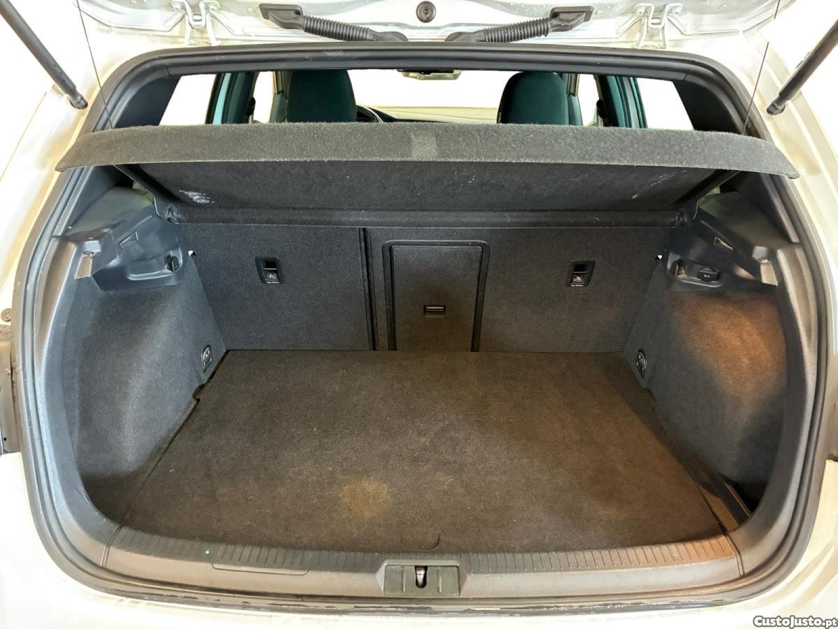 Volkswagen Golf 1.4 TSI Hybrid GTE dsg6 — fotografia 3