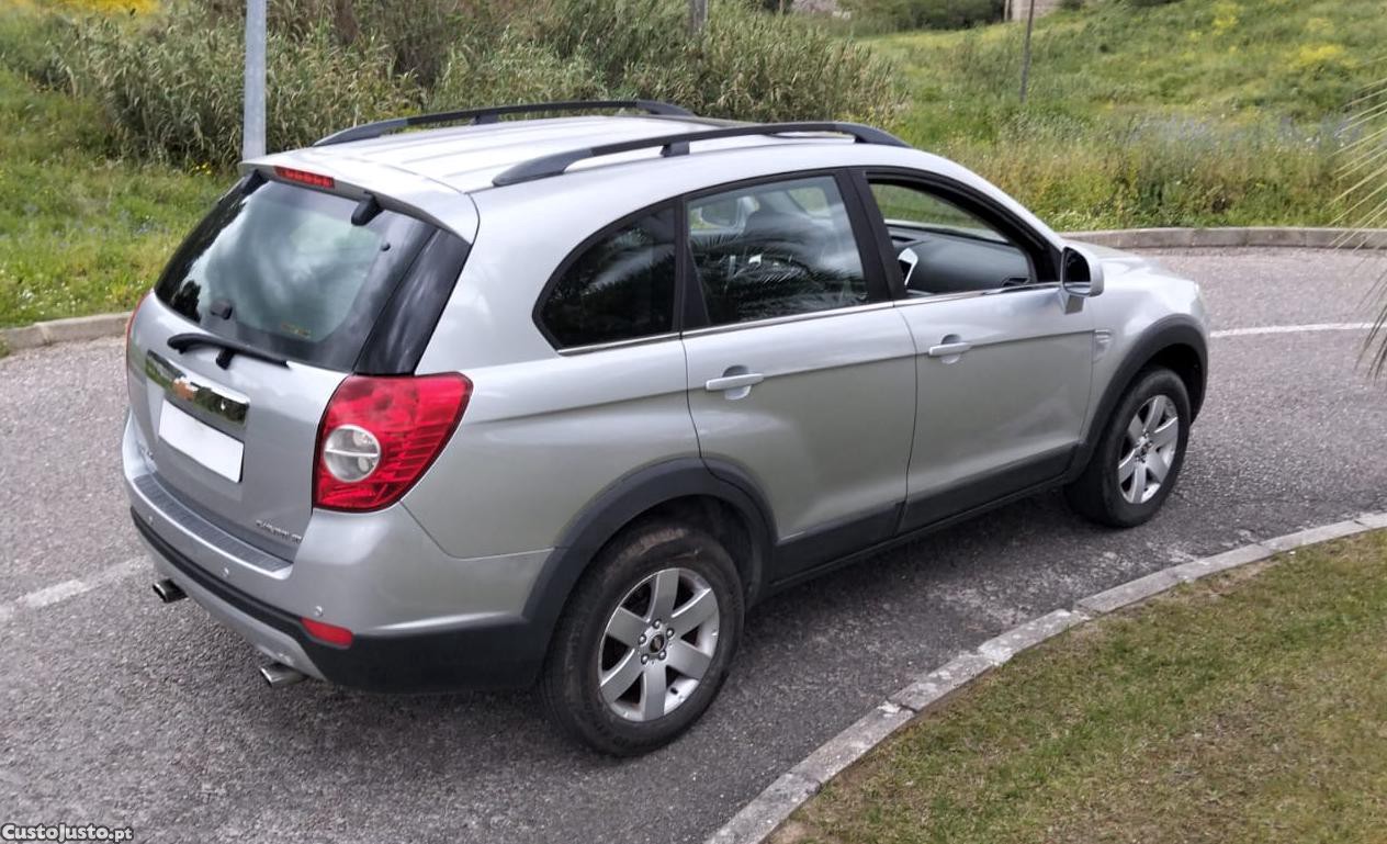 Chevrolet Captiva 2.0 VCDi Seven 7Lug — fotografia 8