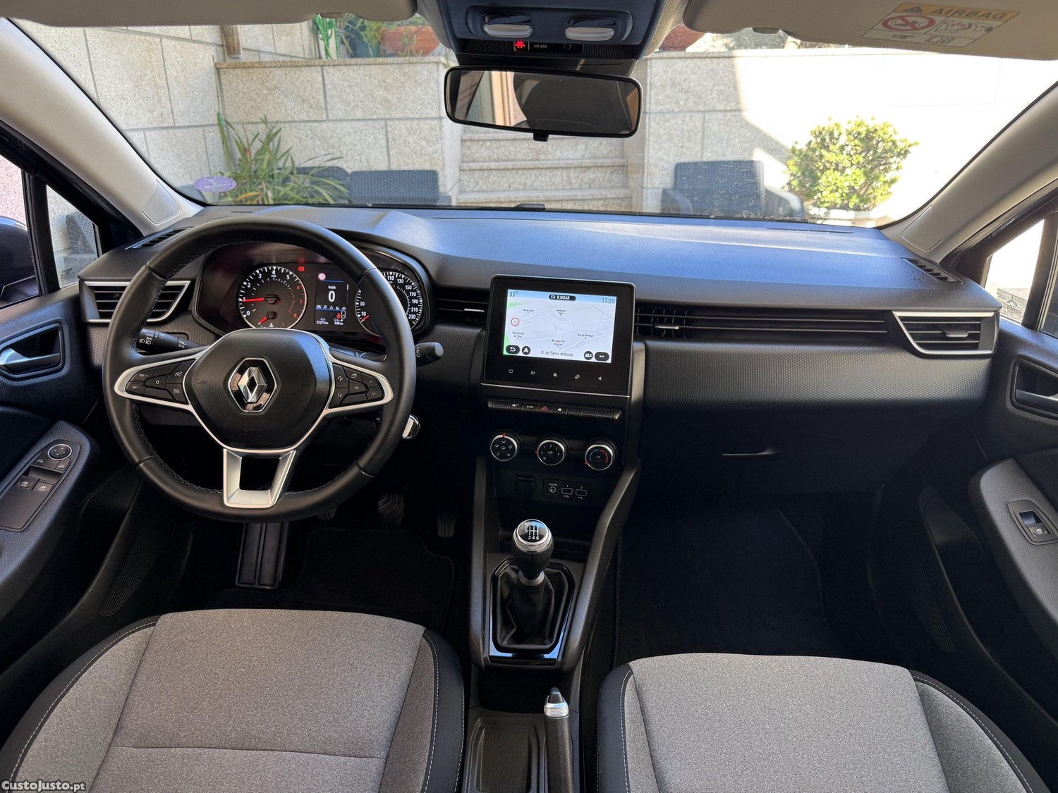 Renault Clio 1.0 INTENS 90cv 2022 — fotografia 3