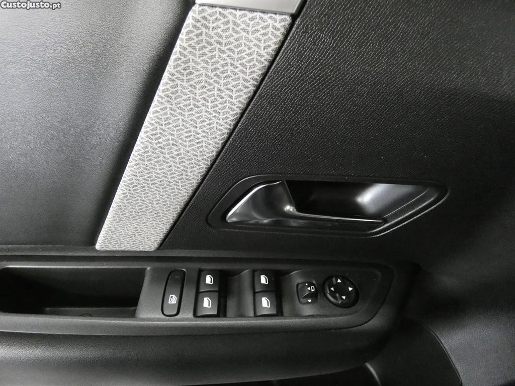 Citroën C4 1.5 BlueHDi Feel — fotografia 6