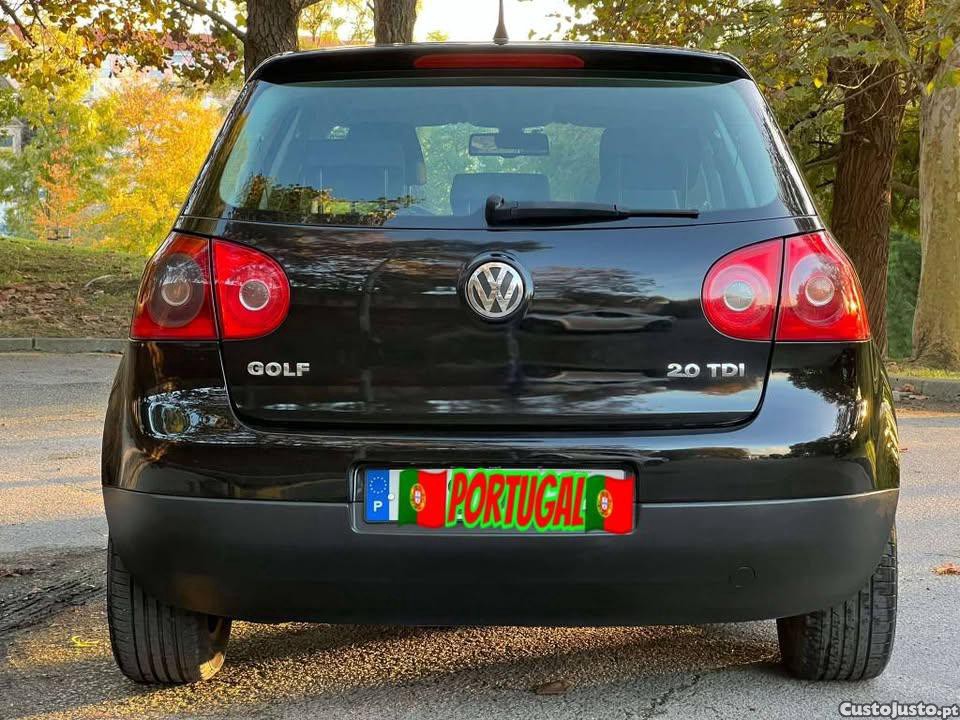 Volkswagen Golf 2.0L diesel — fotografia 2
