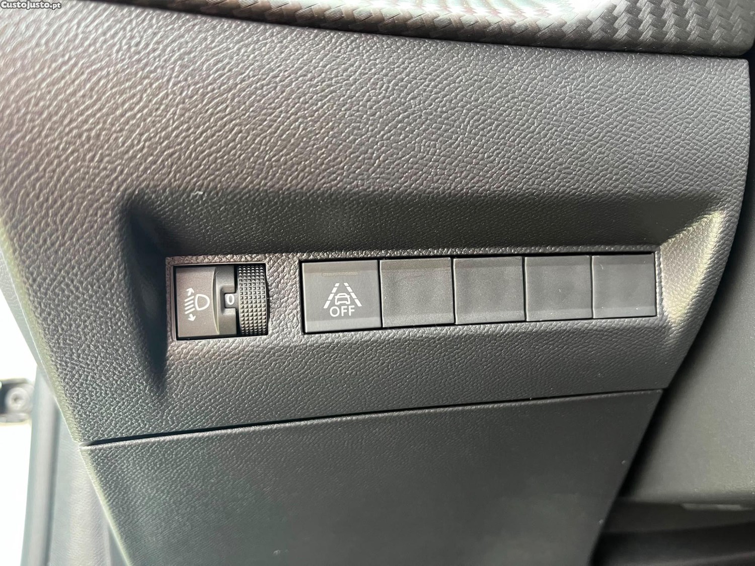 Peugeot 208 1.2 | Full Extras — fotografia 9