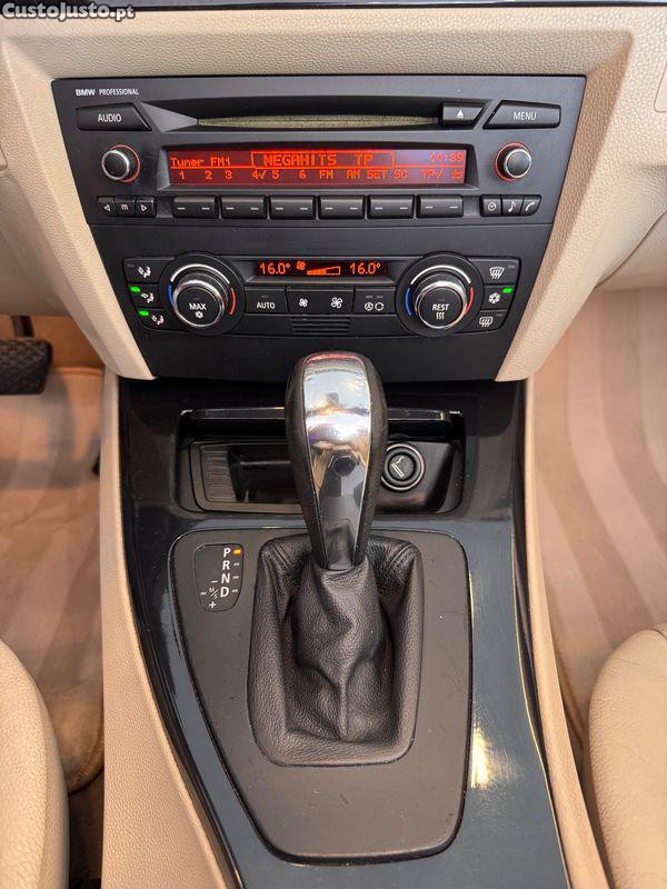 BMW 320 d Cabrio Auto — fotografia 11