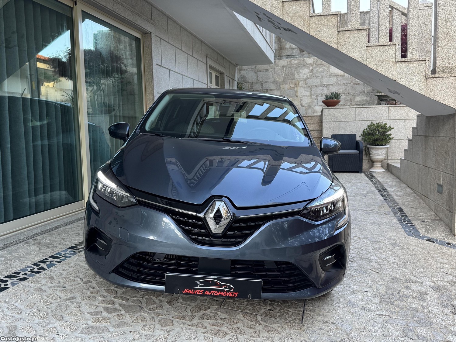 Renault Clio 1.0 INTENS 90cv 2022 — fotografia 8