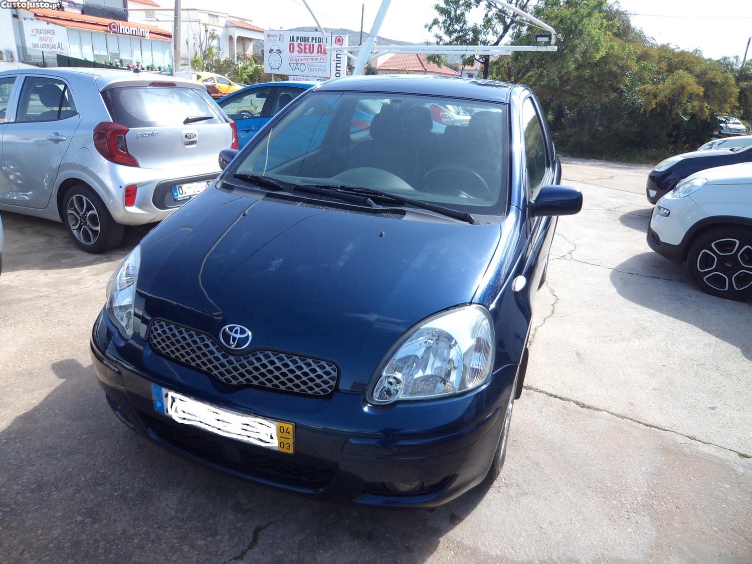 Toyota Yaris 1.0 c.c — fotografia 11